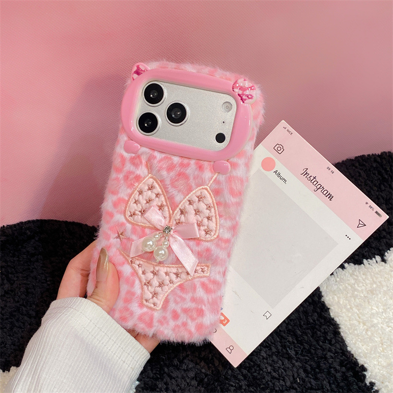 غطاء هاتف بتصميم بيكيني لؤلؤي  - مراجعة Apple Iphone 16 وسعره